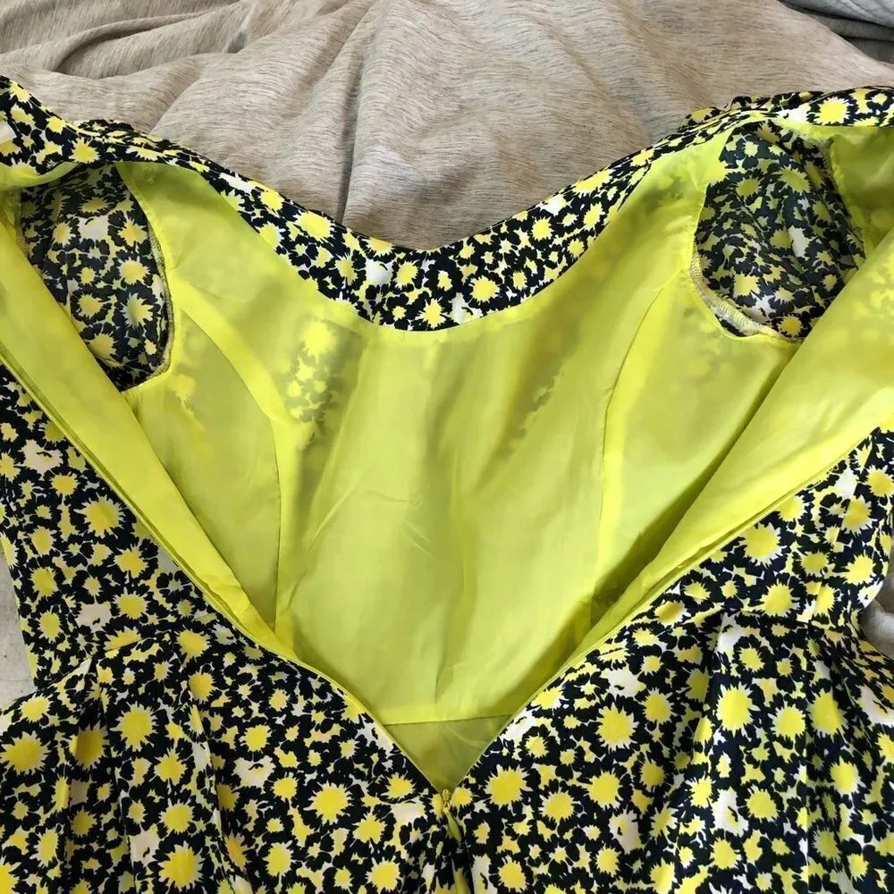 Navy&Yellow Floral Short Sleeve Fit & Flare Dress - Picture 9 of 10